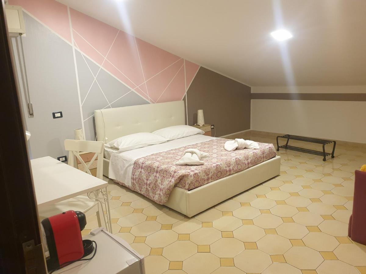Dimoramuri B&B Катанія Екстер'єр фото